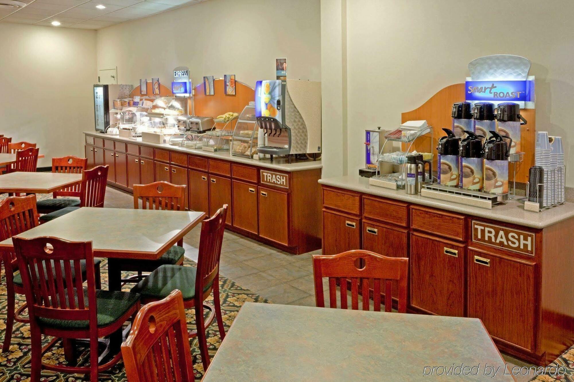 Quality Inn Horseheads Restaurant photo